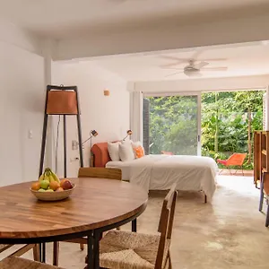 Apartahotel Casa De Piedra, Tulum